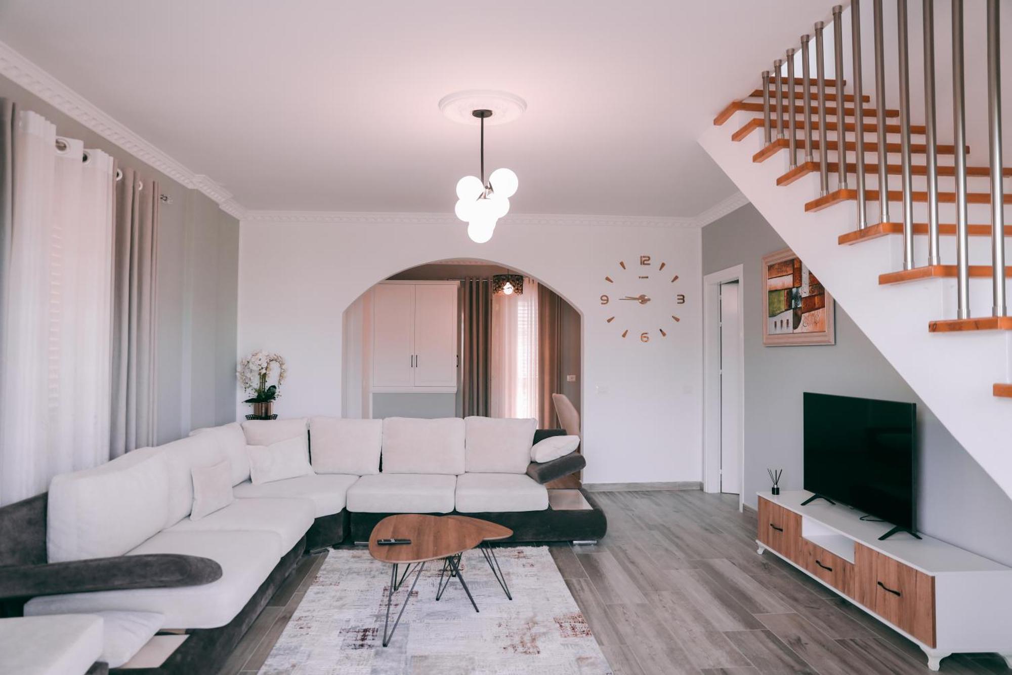 Amla'S Villa Berat Bagian luar foto