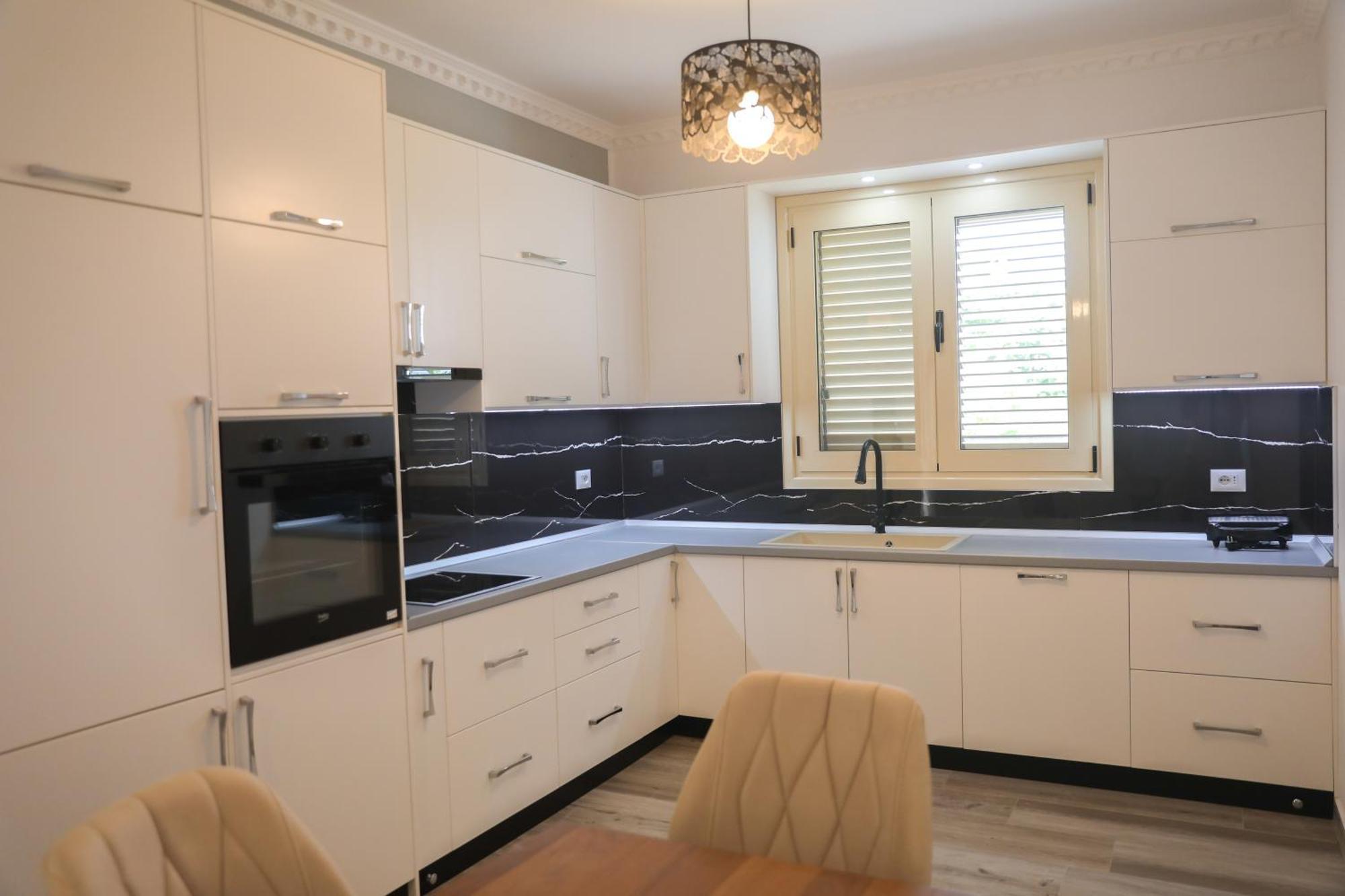 Amla'S Villa Berat Bagian luar foto