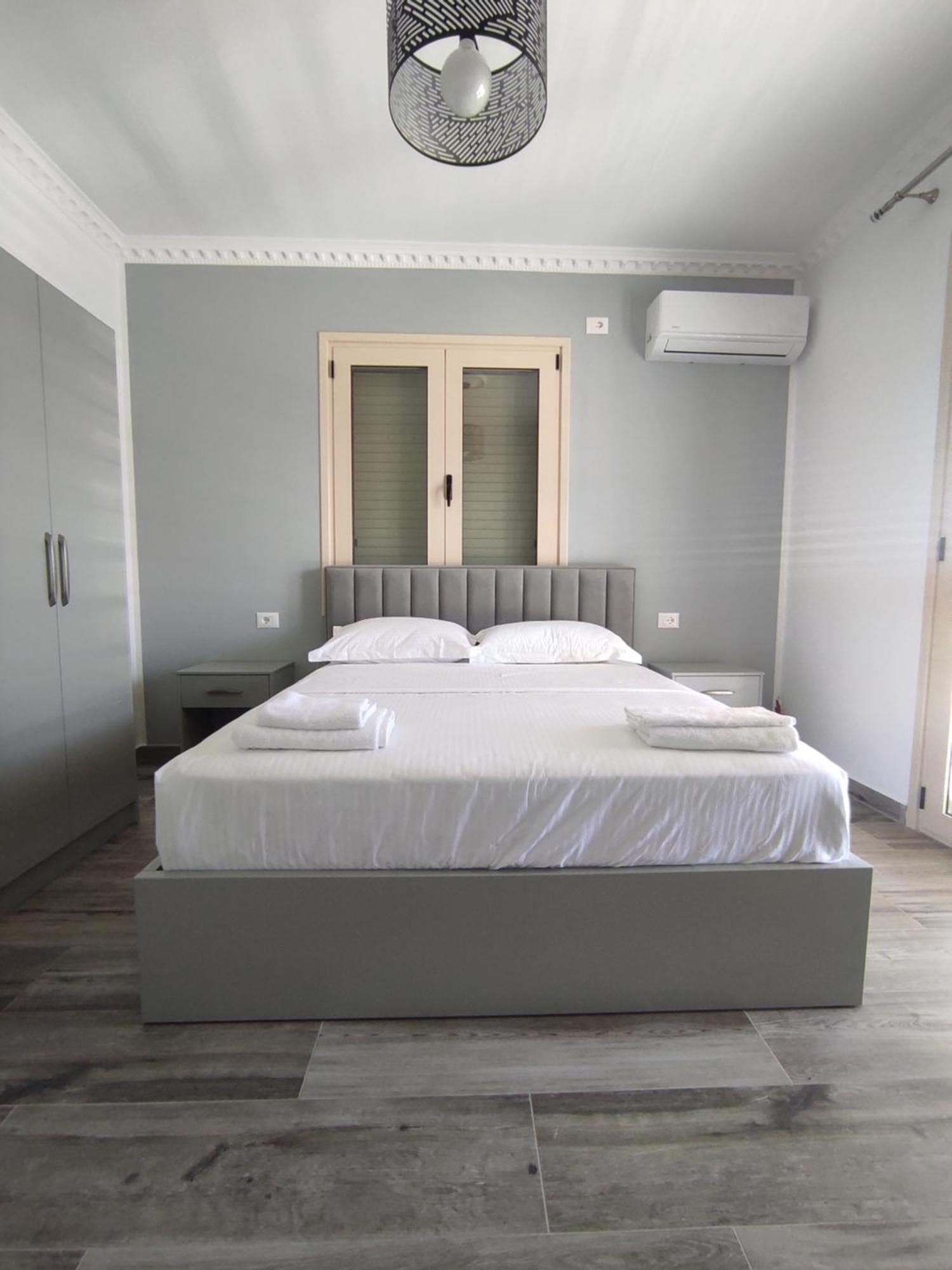 Amla'S Villa Berat Bagian luar foto