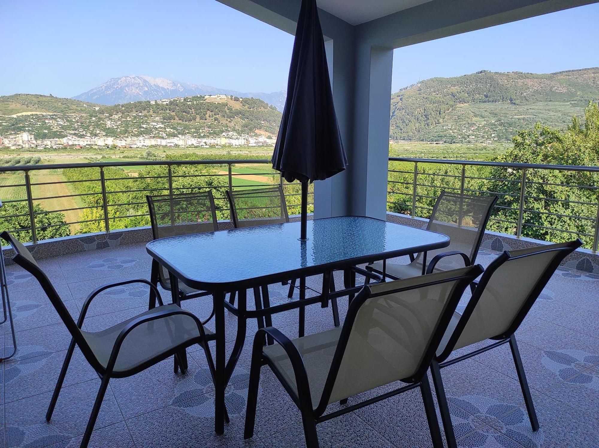 Amla'S Villa Berat Bagian luar foto
